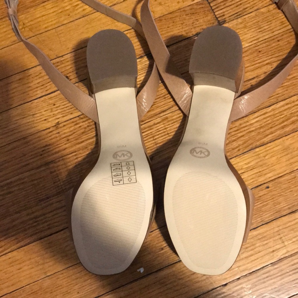Micheals Kors Leonora Ankle Strap Platform Sandal - Picture 4 of 7